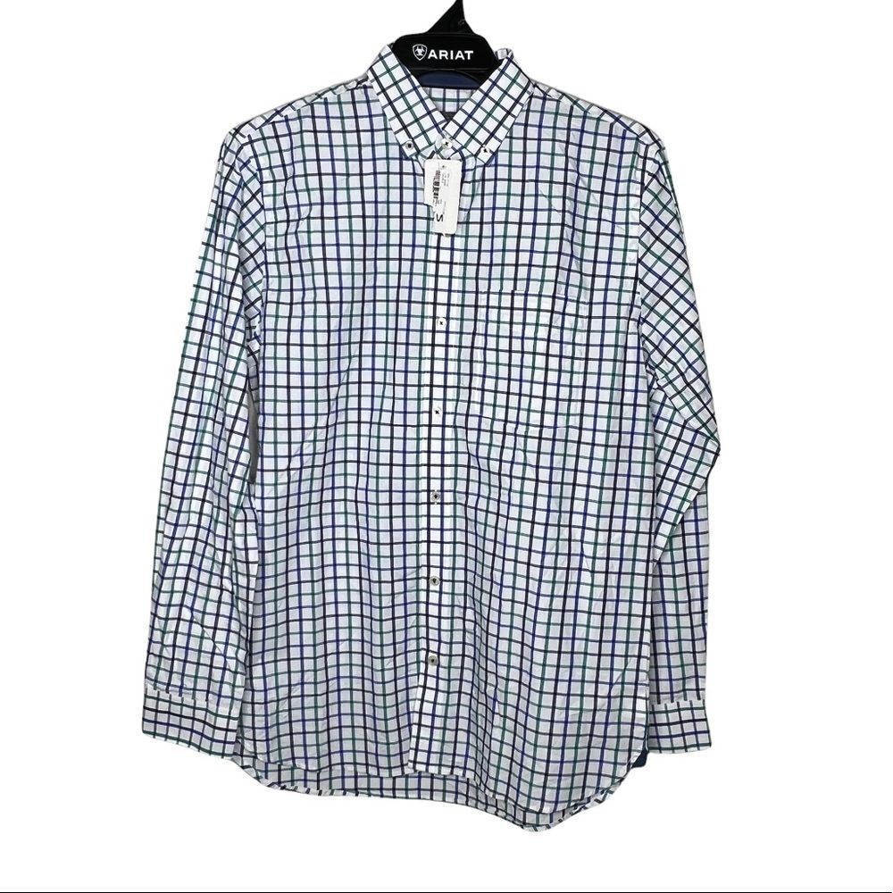 Van Heusen Regular Fit Dress Shirt nwt